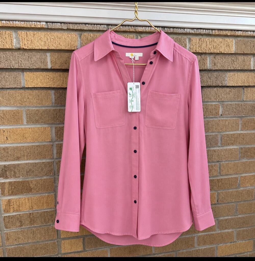 Boden Women's 6 Top Relaxed Weekend Shirt Button Down Pink Casual Preppy Barbie